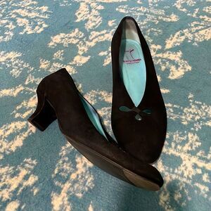 Thierry Rabotin Italian suede kitten, heel eyelet heels, 40